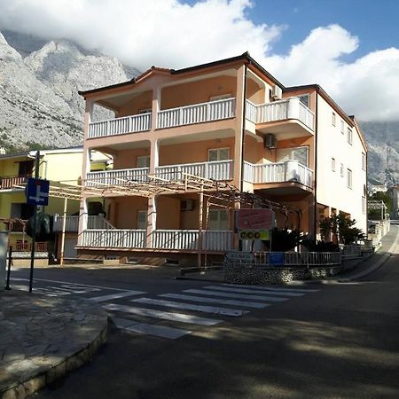 House Vida Goraleks Hotel Baska Voda Ngoại thất bức ảnh