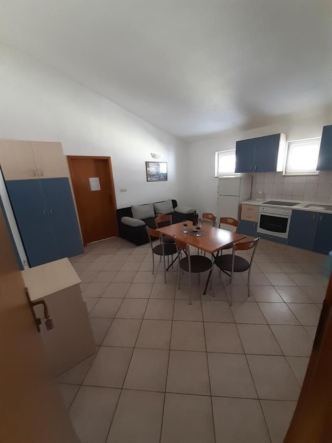 House Vida Goraleks Hotel Baska Voda Ngoại thất bức ảnh