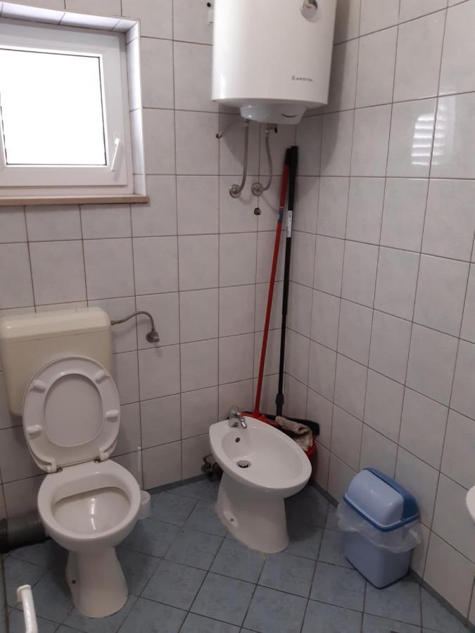 House Vida Goraleks Hotel Baska Voda Ngoại thất bức ảnh