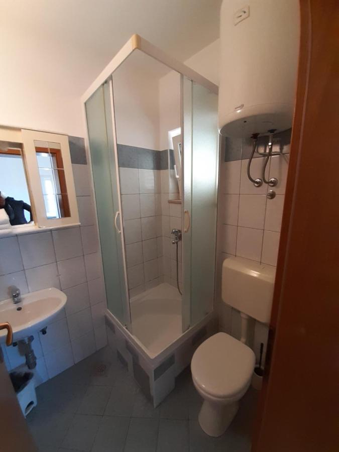 House Vida Goraleks Hotel Baska Voda Ngoại thất bức ảnh