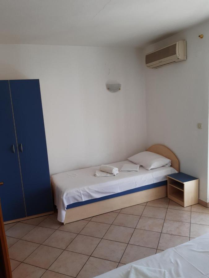 House Vida Goraleks Hotel Baska Voda Ngoại thất bức ảnh