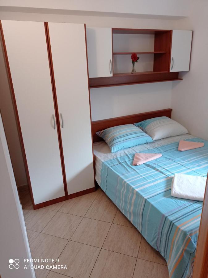 House Vida Goraleks Hotel Baska Voda Ngoại thất bức ảnh