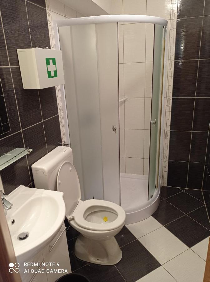 House Vida Goraleks Hotel Baska Voda Ngoại thất bức ảnh